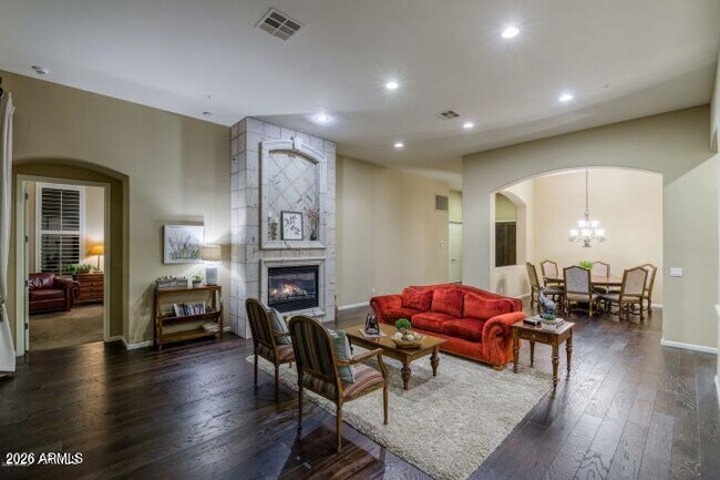 Building Photo - 8010 E Wingspan Way