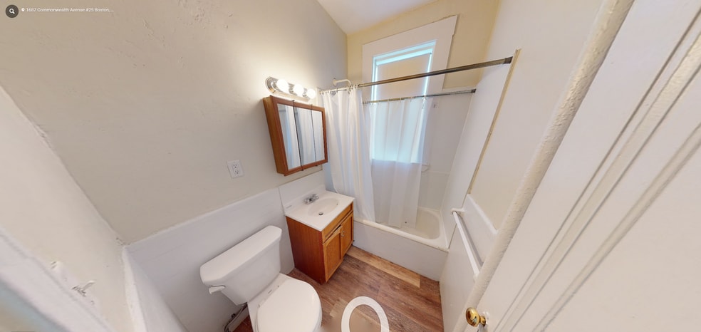 Building Photo - 1626 Commonwealth Ave