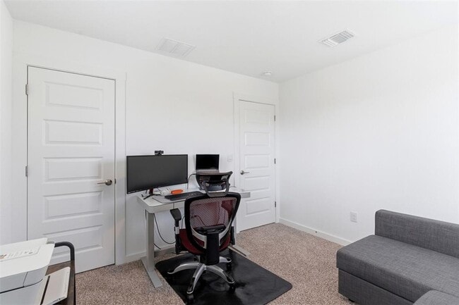 Building Photo - 105 Nuntree Cv