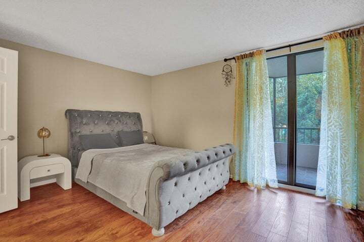 Building Photo - 2070 Homewood Blvd