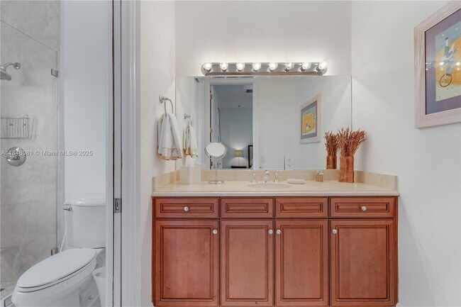 Building Photo - 10175 SW 75th Pl