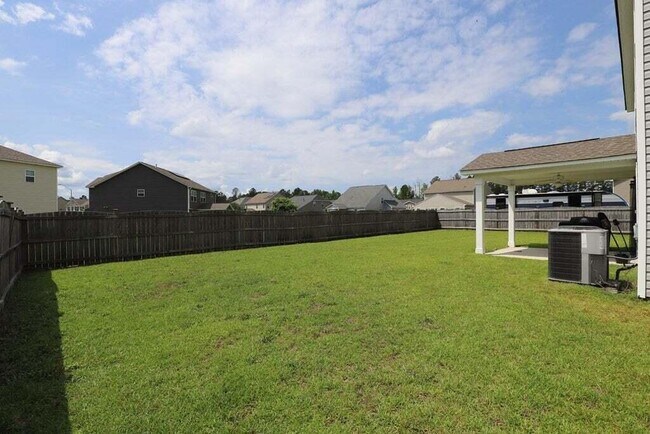 Building Photo - 3830 Moseley Dr