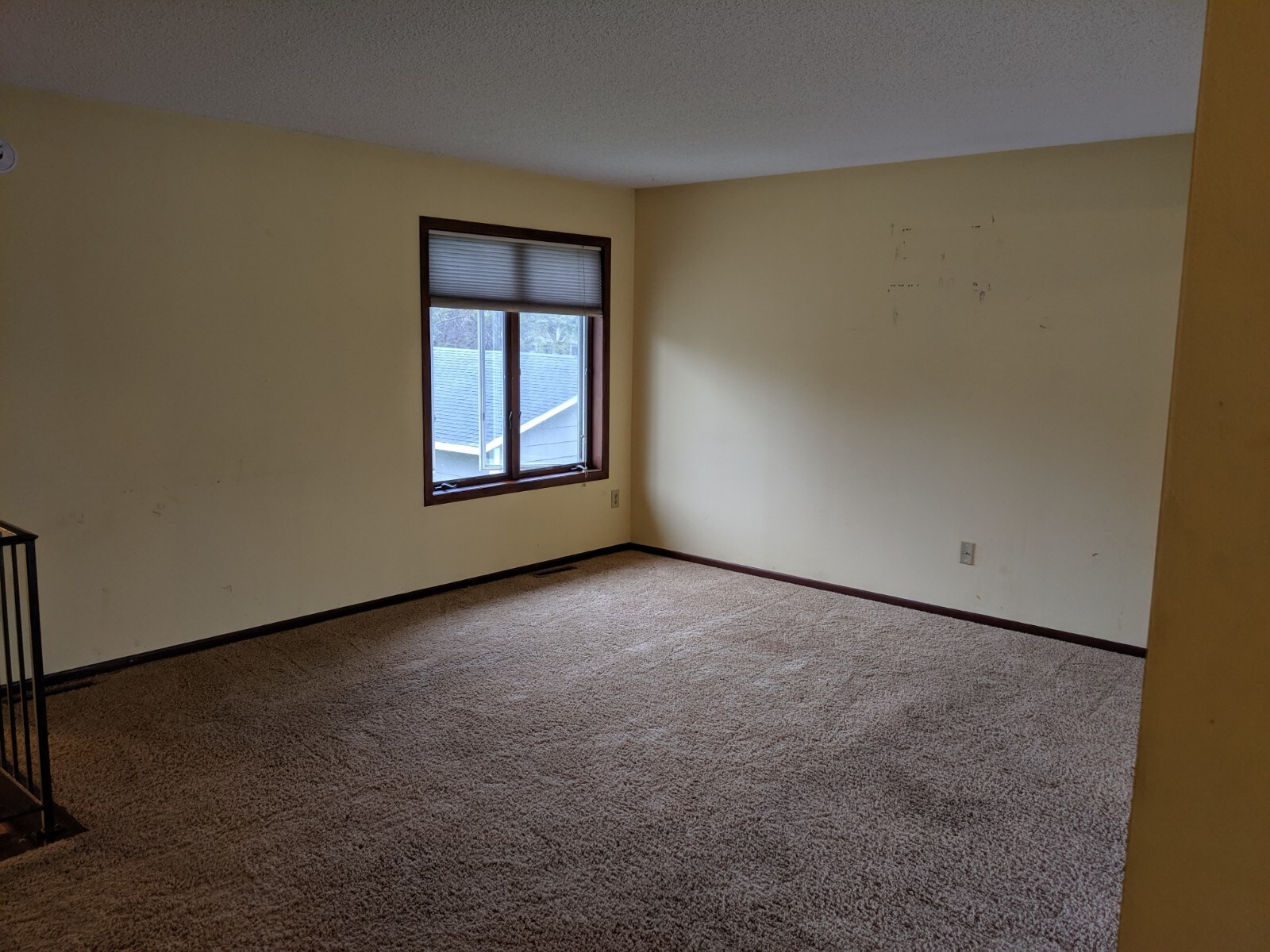 Building Photo - 1465 Whispering Ct