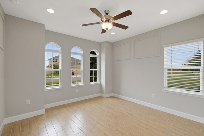 Building Photo - 202 Messina Pl