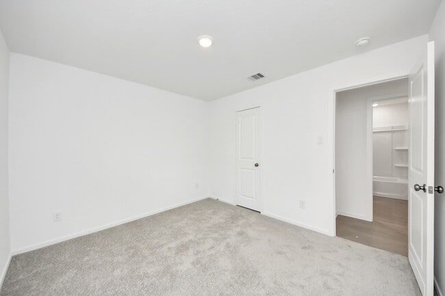 Building Photo - 311 Brandi Dr