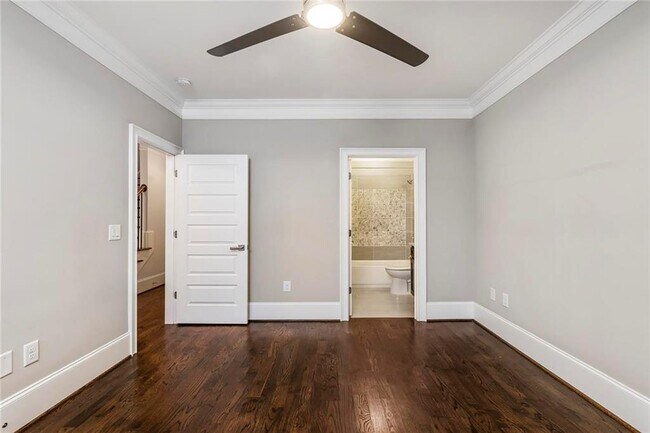 Building Photo - 339 Brownstones Cir NE
