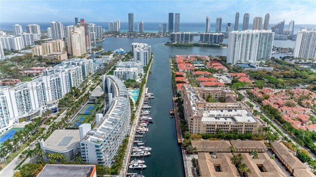 Building Photo - 2950 NE 188th St