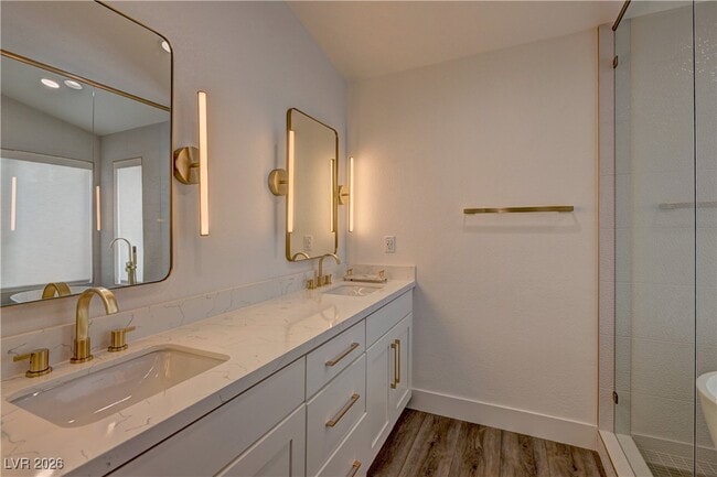 Building Photo - 9817 Park Brook Ave