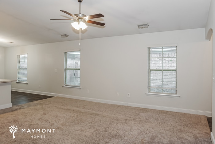 Building Photo - 236 Bermuda Lakes Dr
