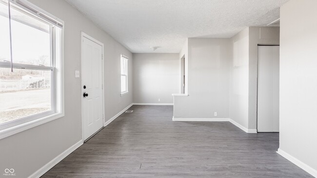 Building Photo - 4309 Ralston Ave