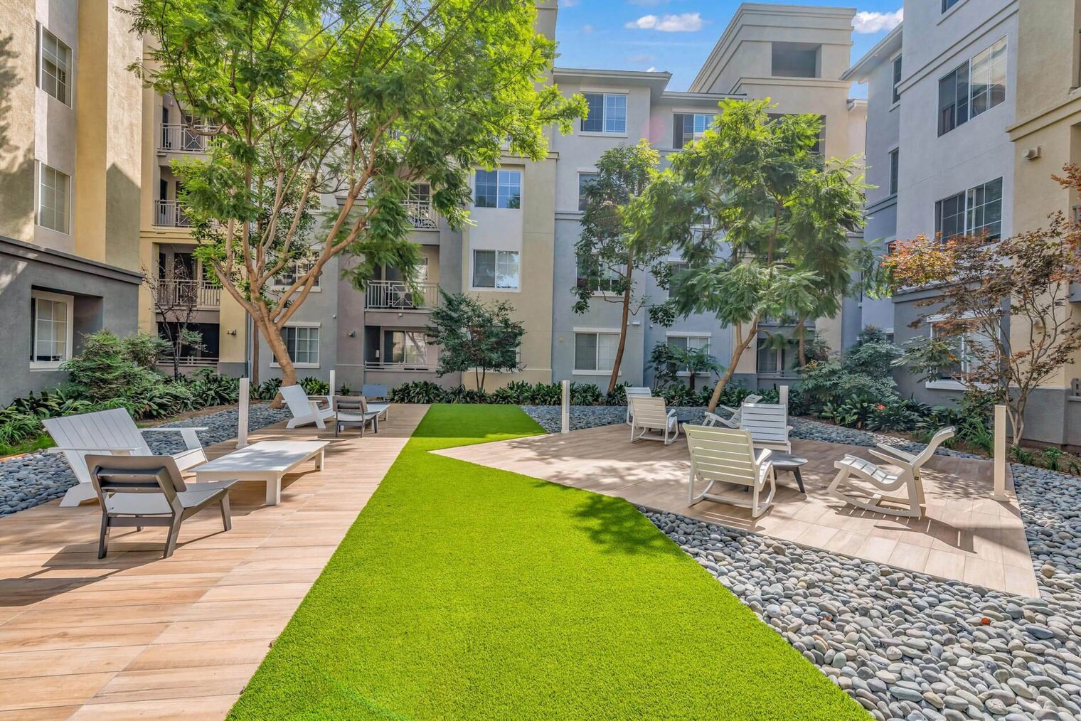 Building Photo - 3221 Carter Ave