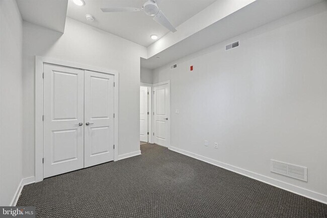 Building Photo - 4912 Baltimore Ave