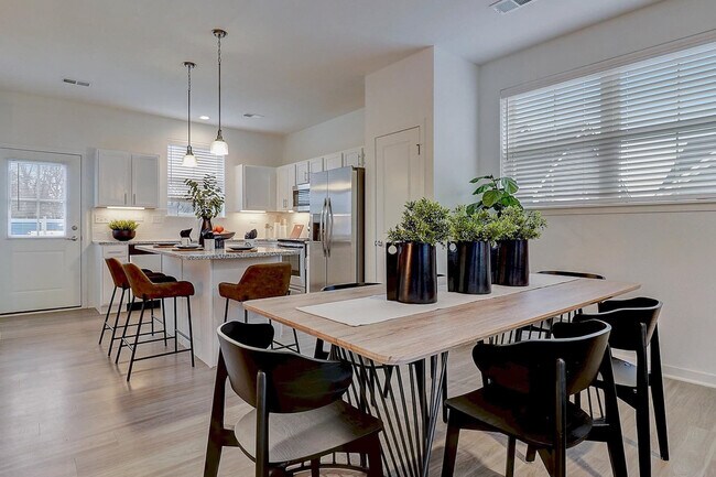 Building Photo - Avanterra Queen Creek