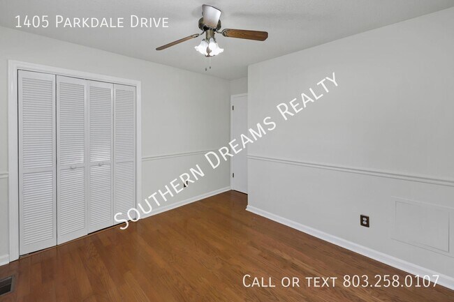 Building Photo - 1405 Parkdale Dr