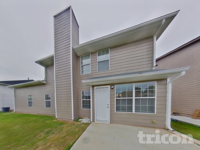 Building Photo - 9493 Creekside Rd