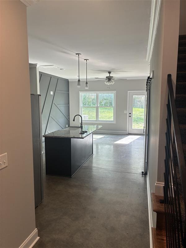 Building Photo - Rossview