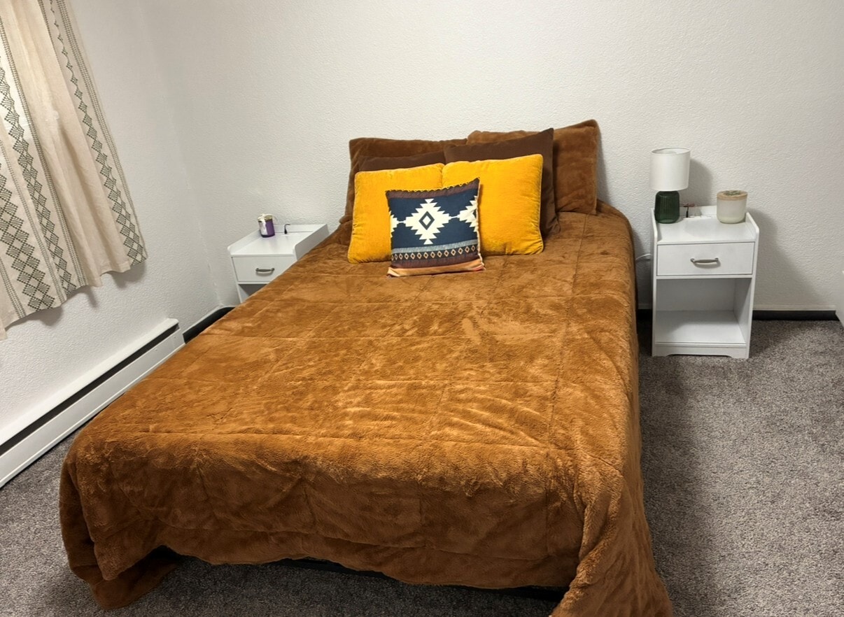 Building Photo - 2901 8th Ave N