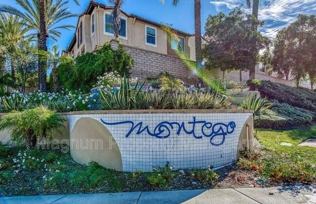 Building Photo - 39315 Flamingo Bay