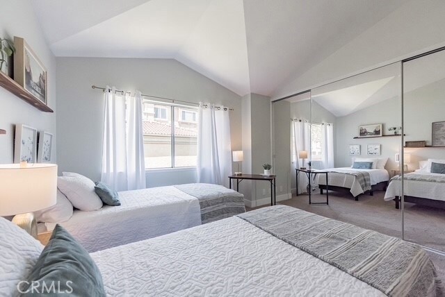 Building Photo - 30902 Club House Dr