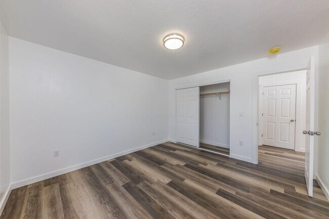 Building Photo - 7872 Jacqueline Way