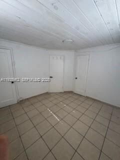 Building Photo - 290 NW 45th Ave