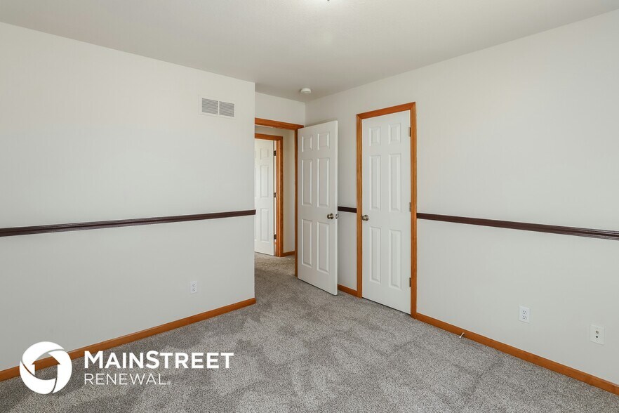 Building Photo - 1101 Melody Ct