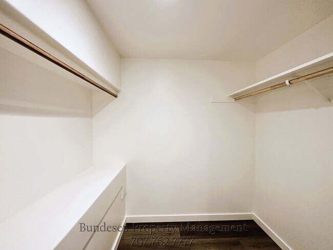 Building Photo - 134 Howard St