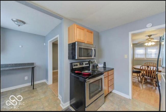 Building Photo - 428 W 43rd St