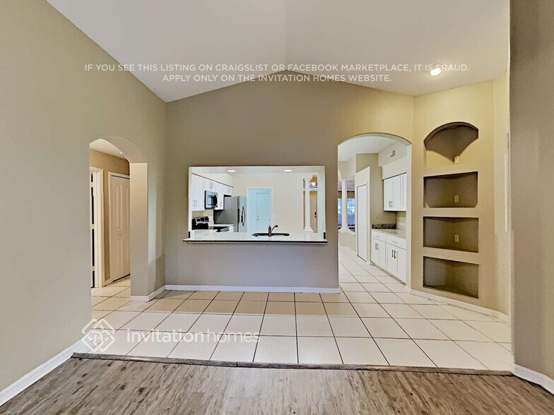Building Photo - 176 Brushcreek Dr