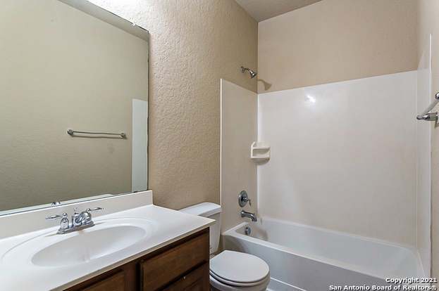 Building Photo - 8414 Western Way