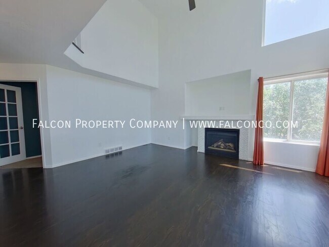 Building Photo - 1111 Mt Estes Dr