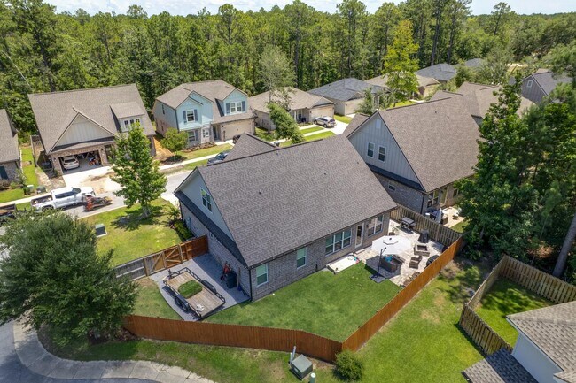Building Photo - 90 Laurel Oaks Dr
