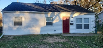 Building Photo - 1125 S Hamilton St