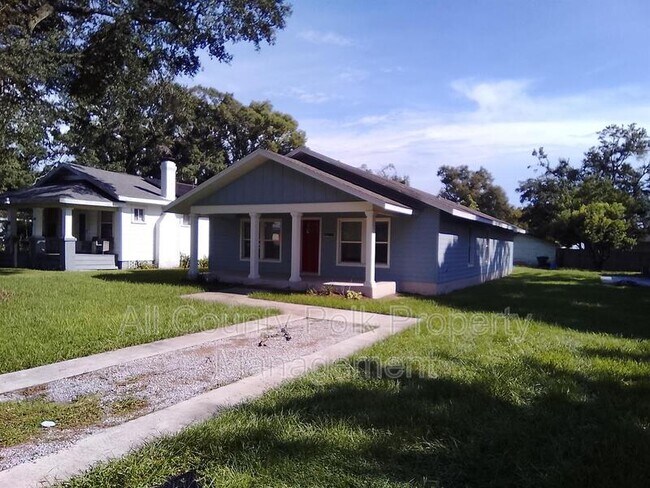 Building Photo - 1130 W Marjorie St