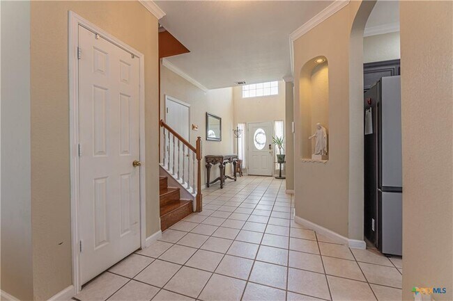 Building Photo - 701 Bighorn Dr