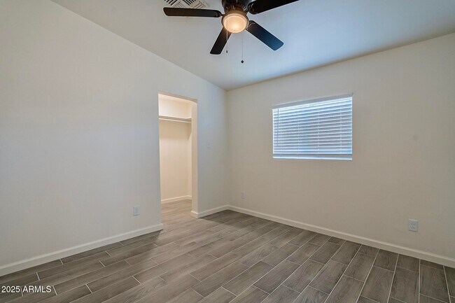 Building Photo - 2028 S College Ave