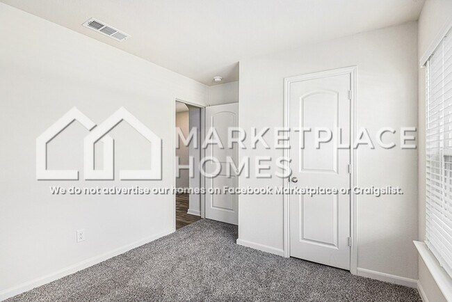 Building Photo - 10828 Gray Mare Dr