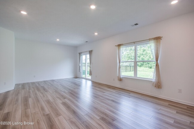 Building Photo - 17010 Meander Way