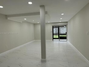 Building Photo - 140 NW 87th Ave