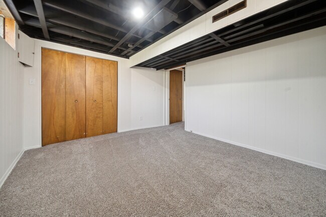 Building Photo - 36640 Angeline Cir