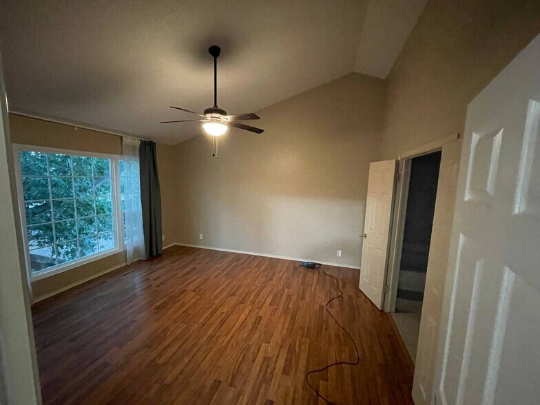 Building Photo - 11607 Bellcastle