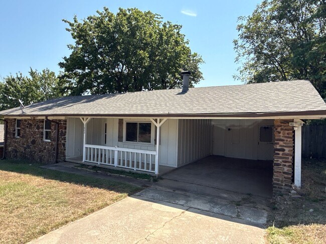 Primary Photo - 1802 Parkview St