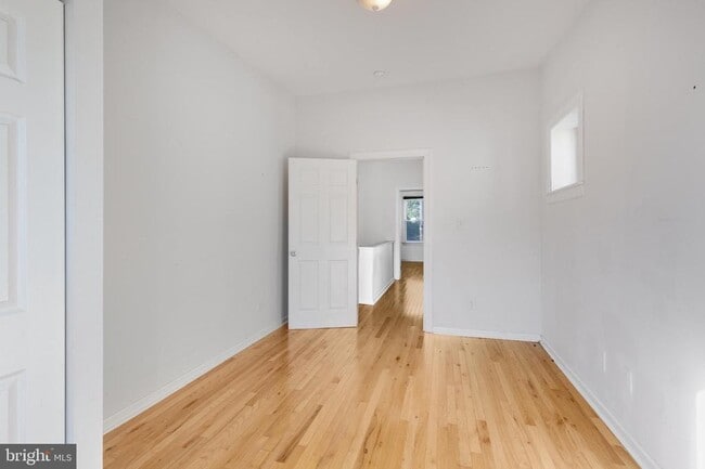 Building Photo - 1517 S LeCount St