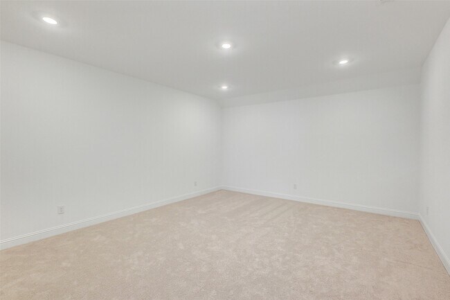 Building Photo - 4639 Sleepy Retreat Trl