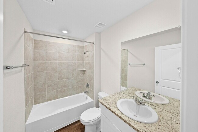 Building Photo - 3 Bedroom Rental in Convenient West San An...