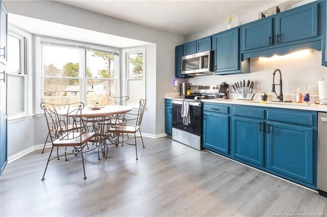 Building Photo - 677 Prestige Blvd