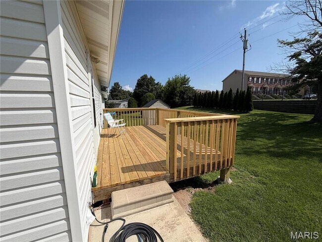 Building Photo - 962 Windstream