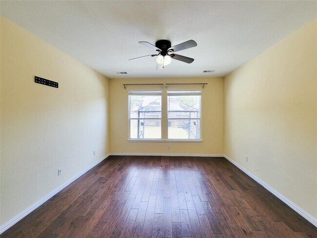 Building Photo - 5307 Barleycorn Ln