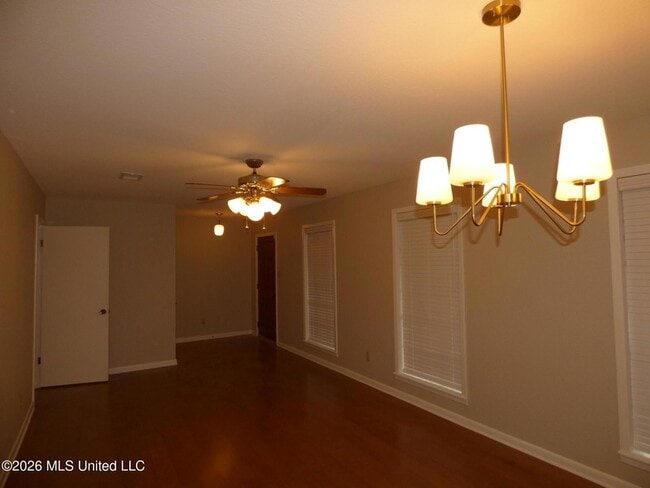 Building Photo - 238 Westview Cir