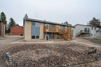 Building Photo - Renovated one bedroom ready in early August!